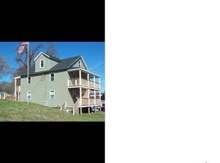 1142 Park St #A, Palmer, MA 01069