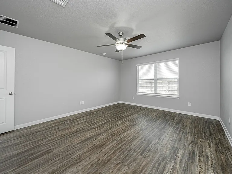 8227 Blue Field Dr — Photo 19
