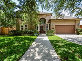 5105 Grand Lake St, Bellaire, TX 77401
