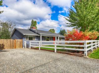 8121 206th St SW, Edmonds, WA 98026