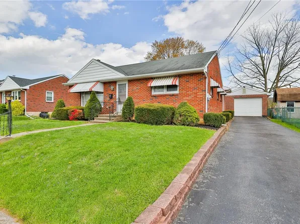 2112 Boyd St, Bethlehem, PA 18017