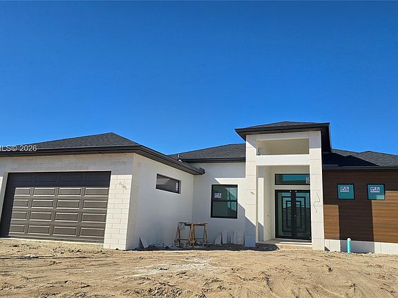 2nd image of 2006 Nelson Rd N