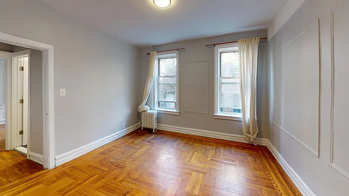 Rented by Heights Realty Advisors | media 11