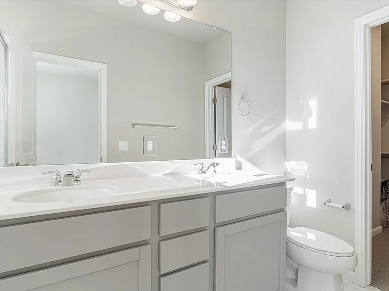 1380 Hoyt St #4 — Photo 10