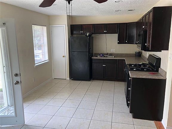 2nd image of 1601 Janice Dr