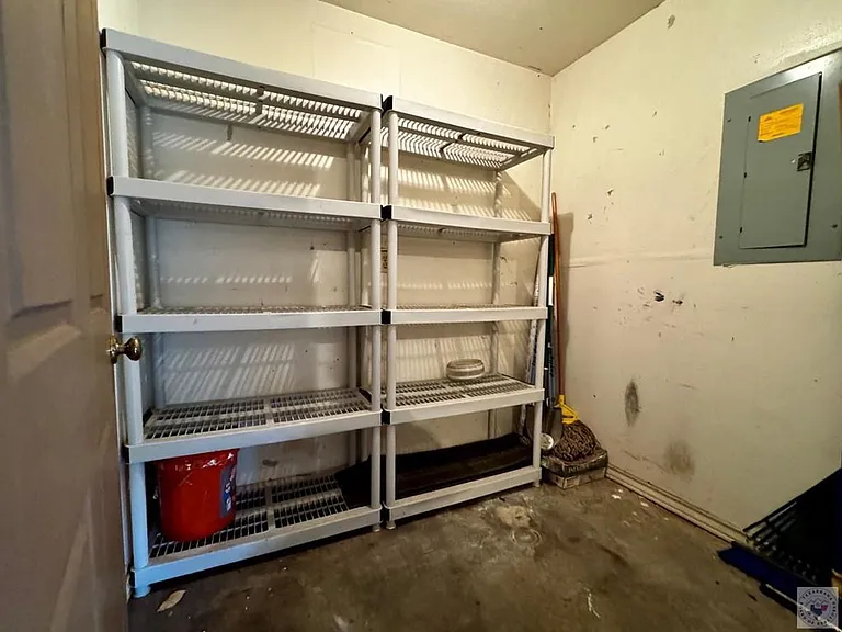 3509 Skyline Blvd — Photo 26