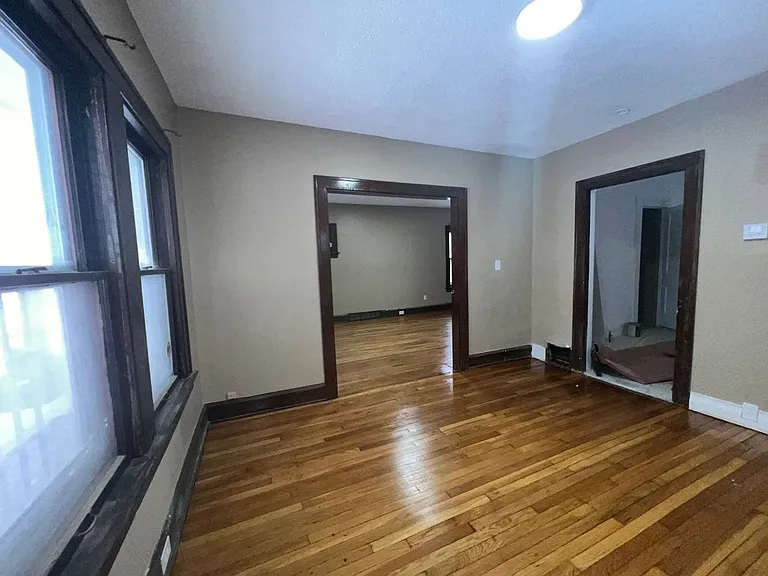 13721 Diana Ave — Photo 8