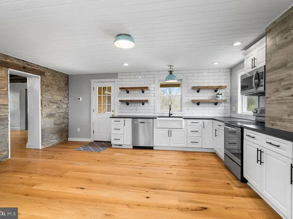 (undisclosed Address), Upperco, MD 21155