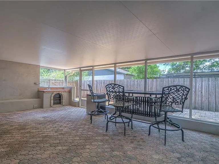 5121 Ellendale Ave — Photo 23