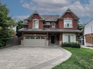 115 Anndale Dr #C14, Toronto, ON M2N 2X3