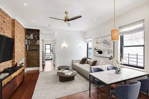 Rented by Compass | media 2