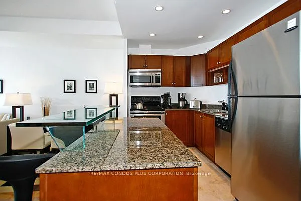 218 Queens Quay W #2611 — Photo 25
