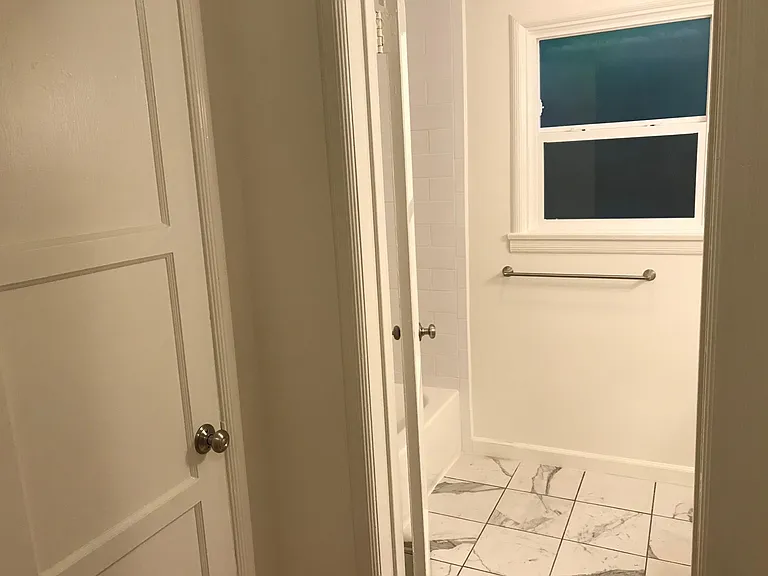143 N Maple St #143 — Photo 12