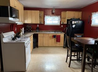 44 S Maple St, Andrews, IN 46702