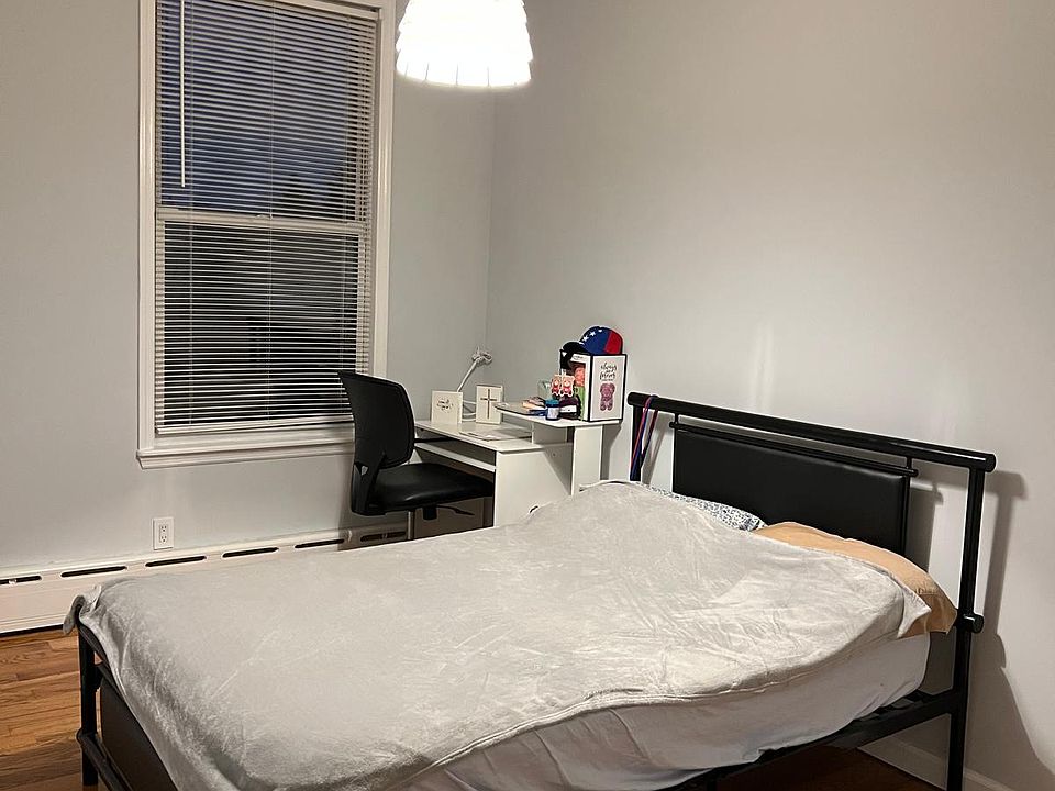 2nd image of 6417 Perry Ave #6417