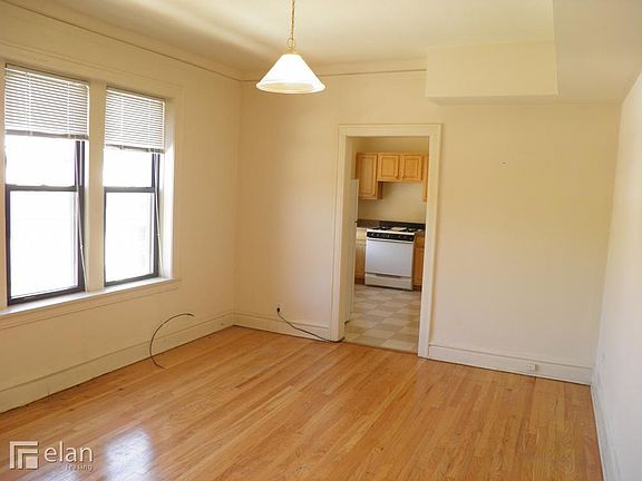 2nd image of 1549 W North Shore Ave #3