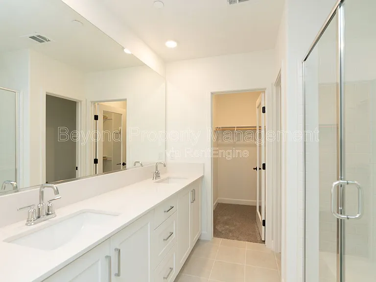 2126 Senita Dr — Photo 13