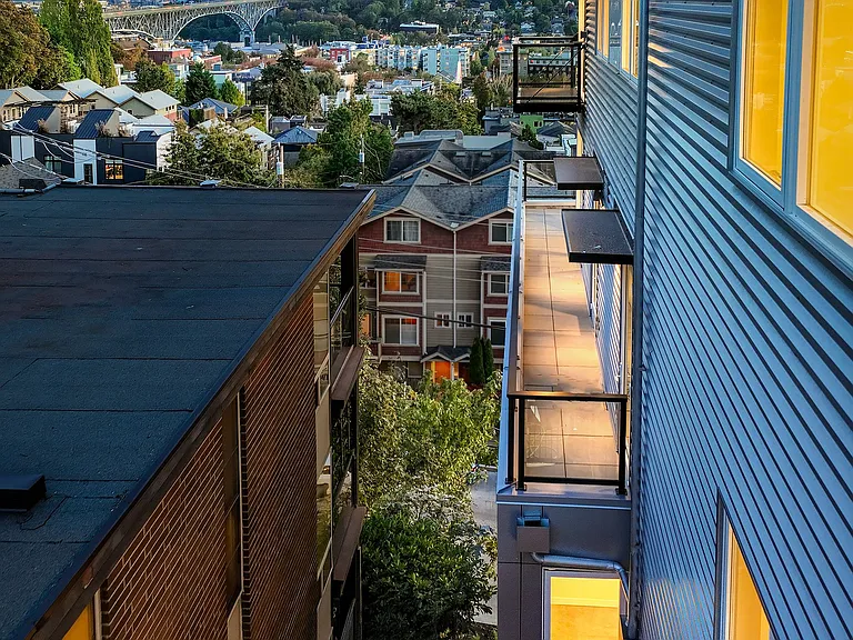 Fremont View: Modern Classic Collection — Photo 28