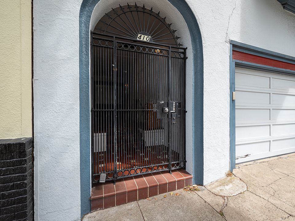 Building entrance