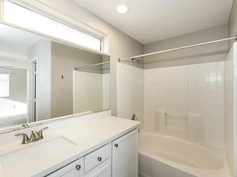 9289 Hainsworth Ave — Photo 12