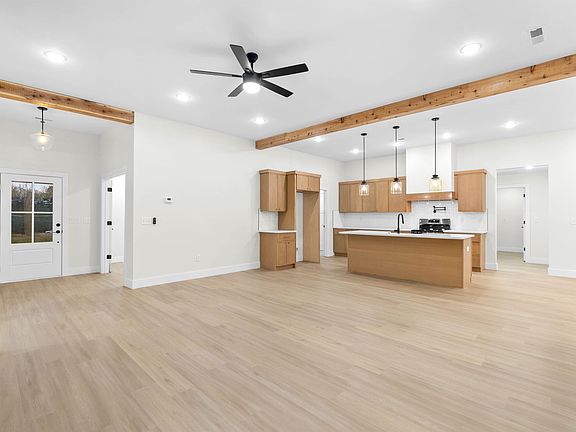 5th image of 1746 Fish Camp Rd