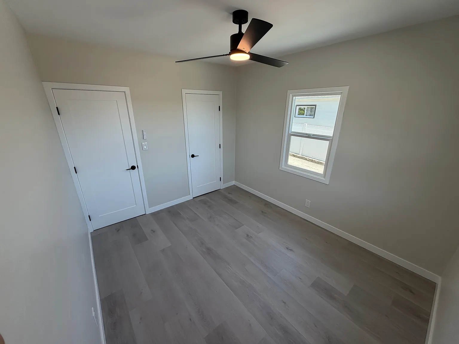 7182 Mohawk St — Photo 4