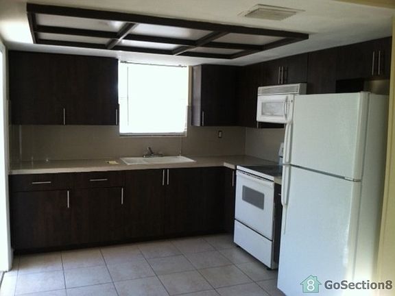 2nd image of 920 NE 50th St