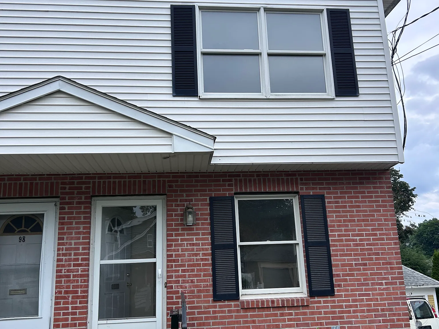 3 bed, 1.5 bath, 1125 sqft, $2,250 — Photo 1