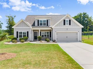 380 Glenn Trl, Winder, GA 30680