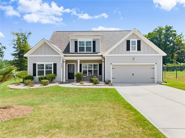 380 Glenn Trl, Winder, GA 30680