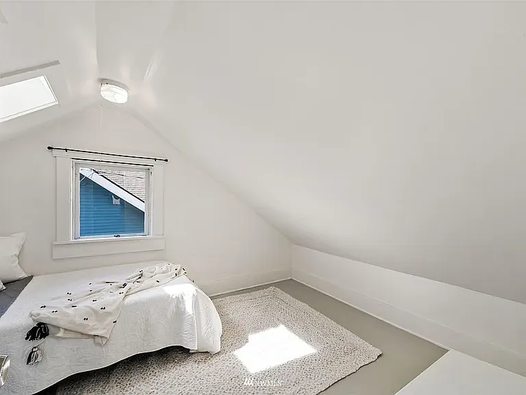 2308 I St — Photo 21