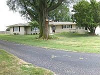 1st image of 4917 S 40th St