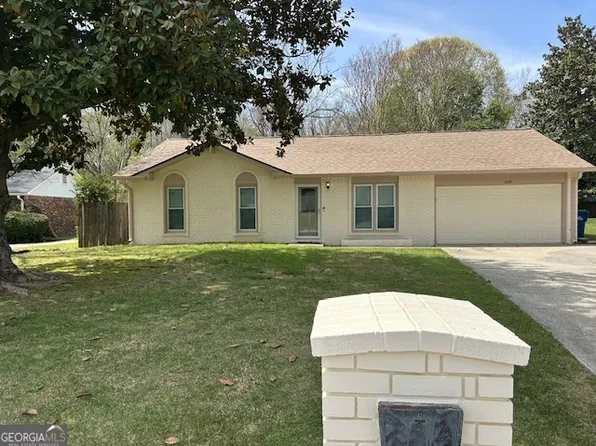 3260 Valley Bend Rd, Atlanta, GA 30349