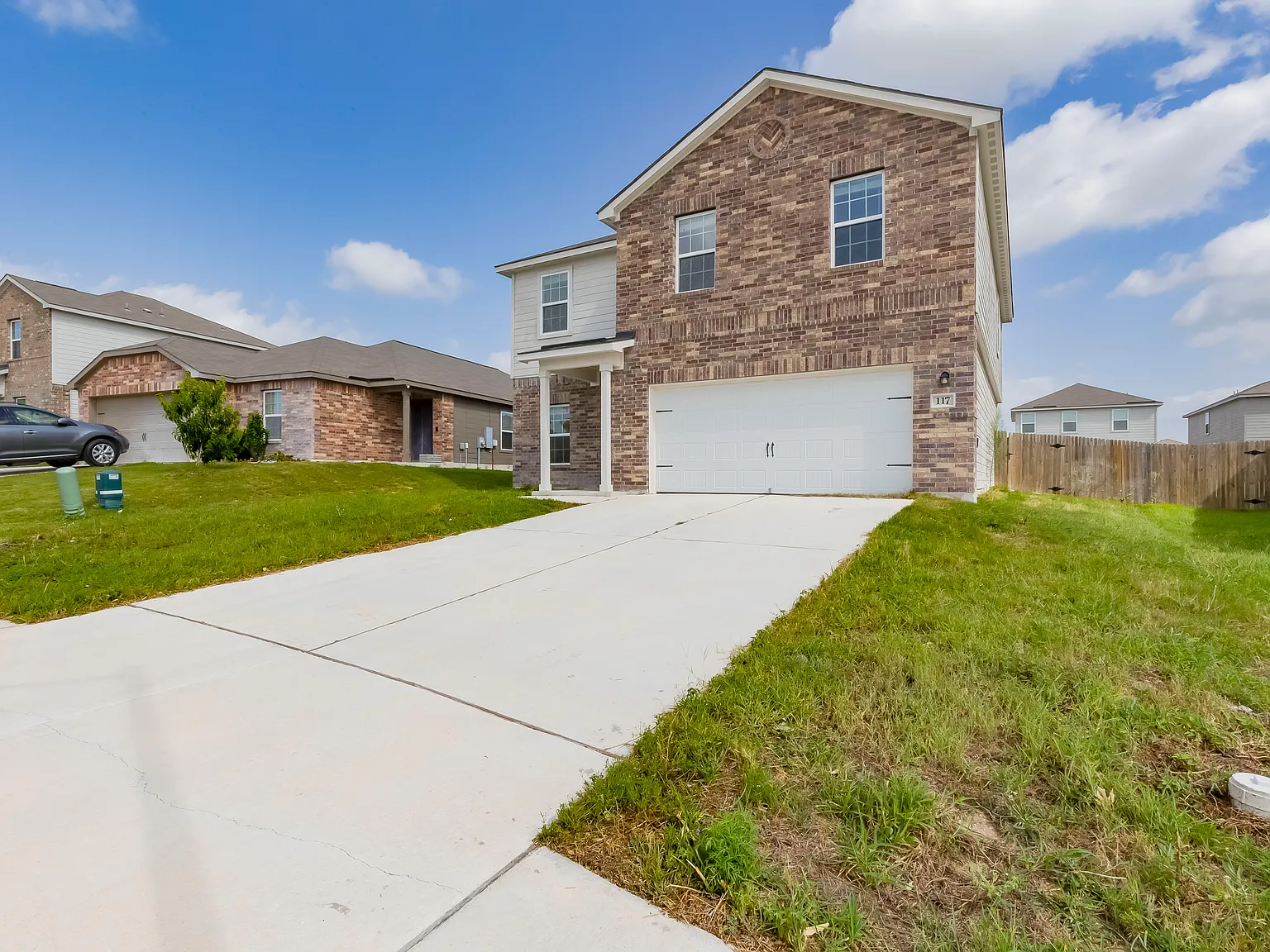 4 bed, 2198 sqft, $1,750 — Photo 1