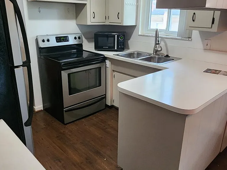 339 S Tilden St — Photo 14