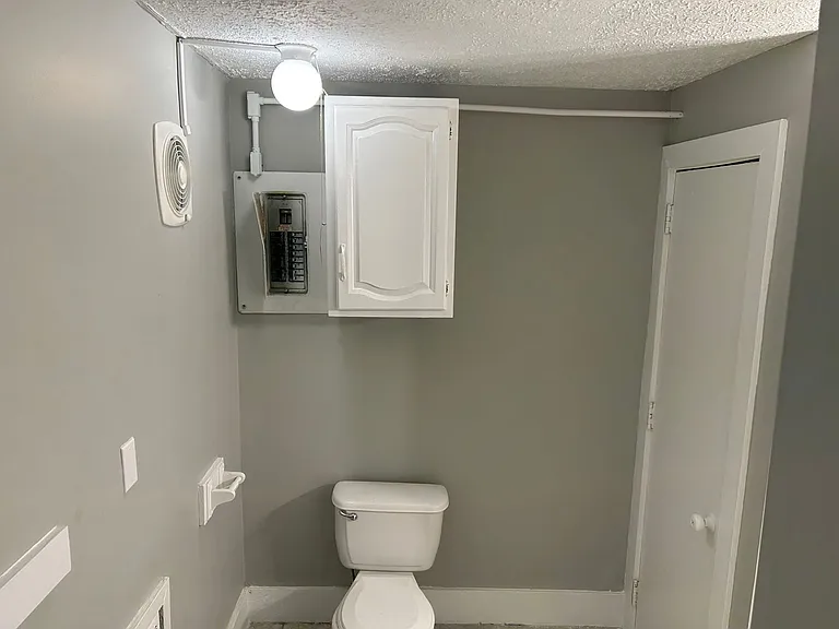 529 W Taylor St #A — Photo 4