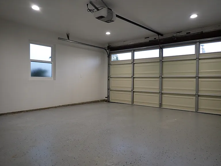 5071 Sisson Dr — Photo 25