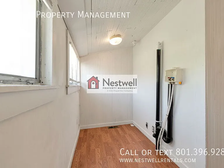 2308 S Green St — Photo 18