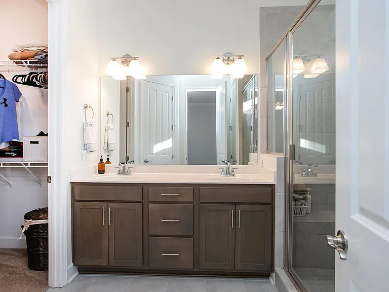 605 Quiet Cir — Photo 20