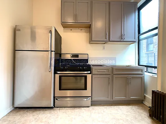 Rented by Sovereign Associates | media 13