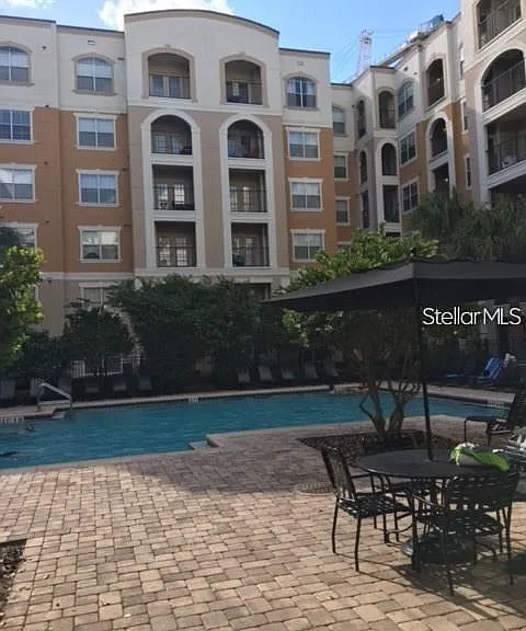 304 E South St #6025 — Photo 12