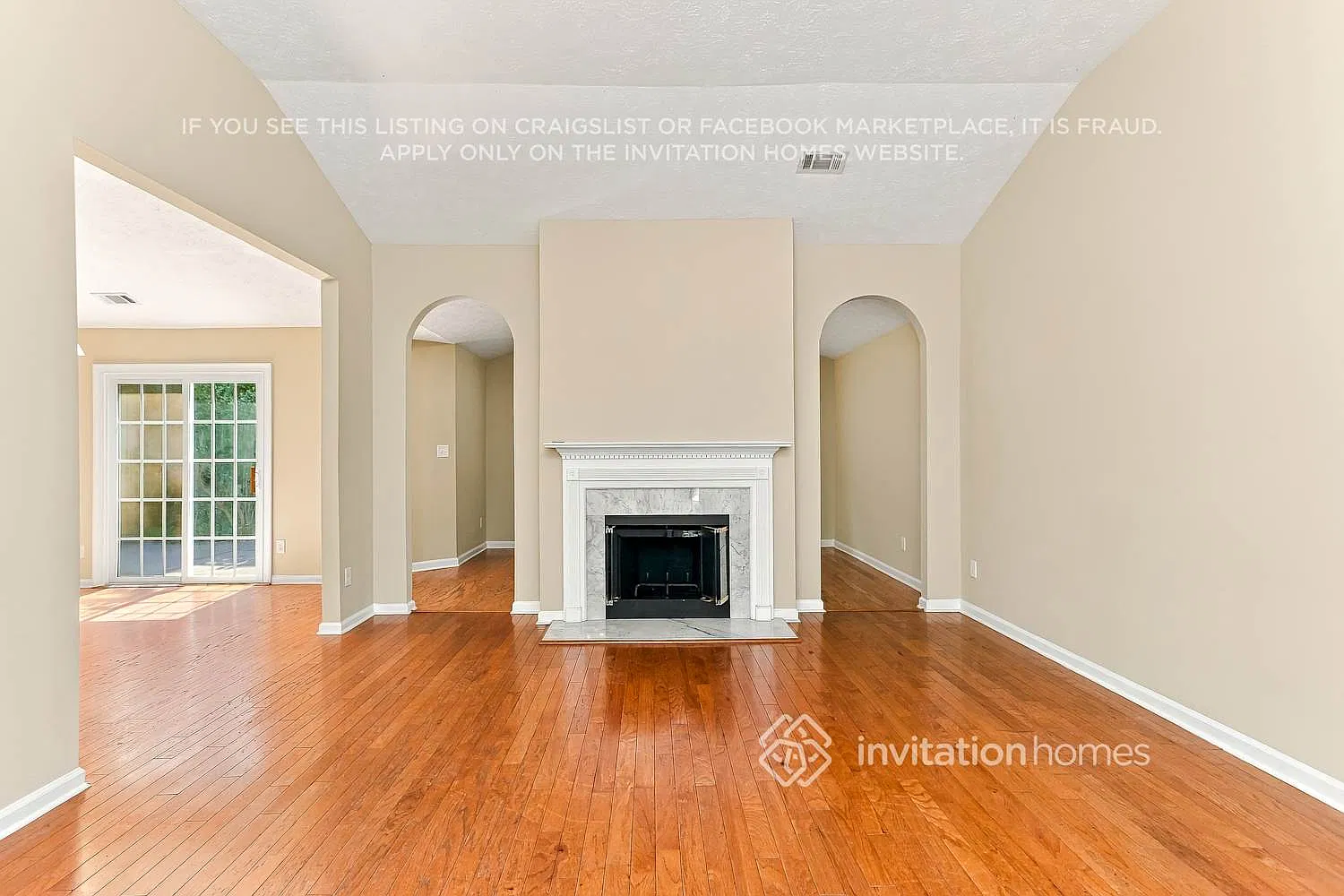 2405 Pemberton Pt Buford, GA 30519 — Photo 4