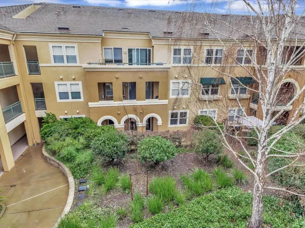 1390 Saddle Rack St APT 409, San Jose, CA 95126