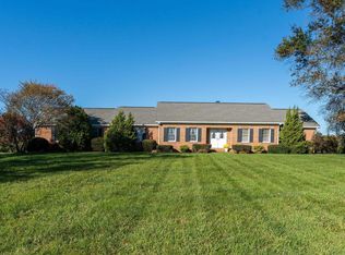 28 Windermere Dr, Waynesboro, VA 22980
