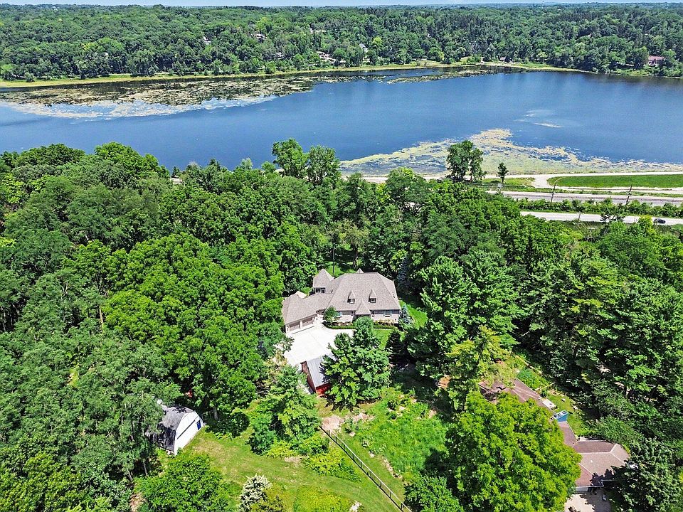 1st image of 1155 W Huron River Dr