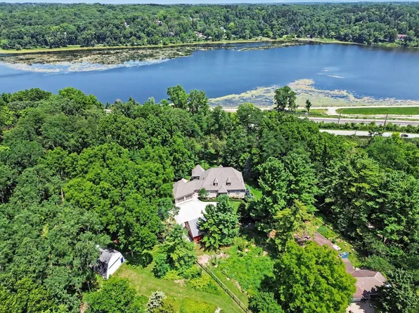 1155 W Huron River Dr, Ann Arbor, MI 48103