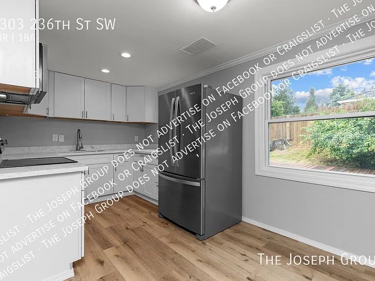 5303 236th St SW — Photo 6