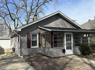 323 N Fair St, Champaign, IL 61821