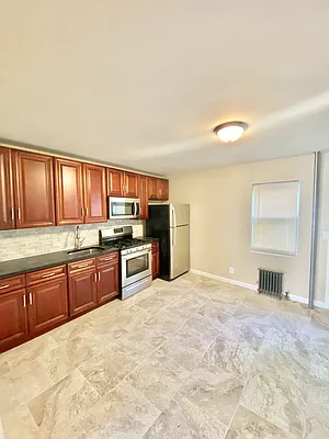Rented by Amorelli Realty | media 1