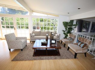 22510 Liberty Bell Rd, Calabasas, CA 91302